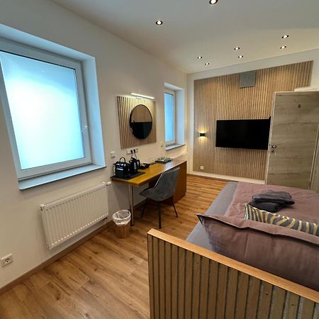 Artemis Zimmervermietung 5 Ein Bettzimmer Sundern Luaran gambar